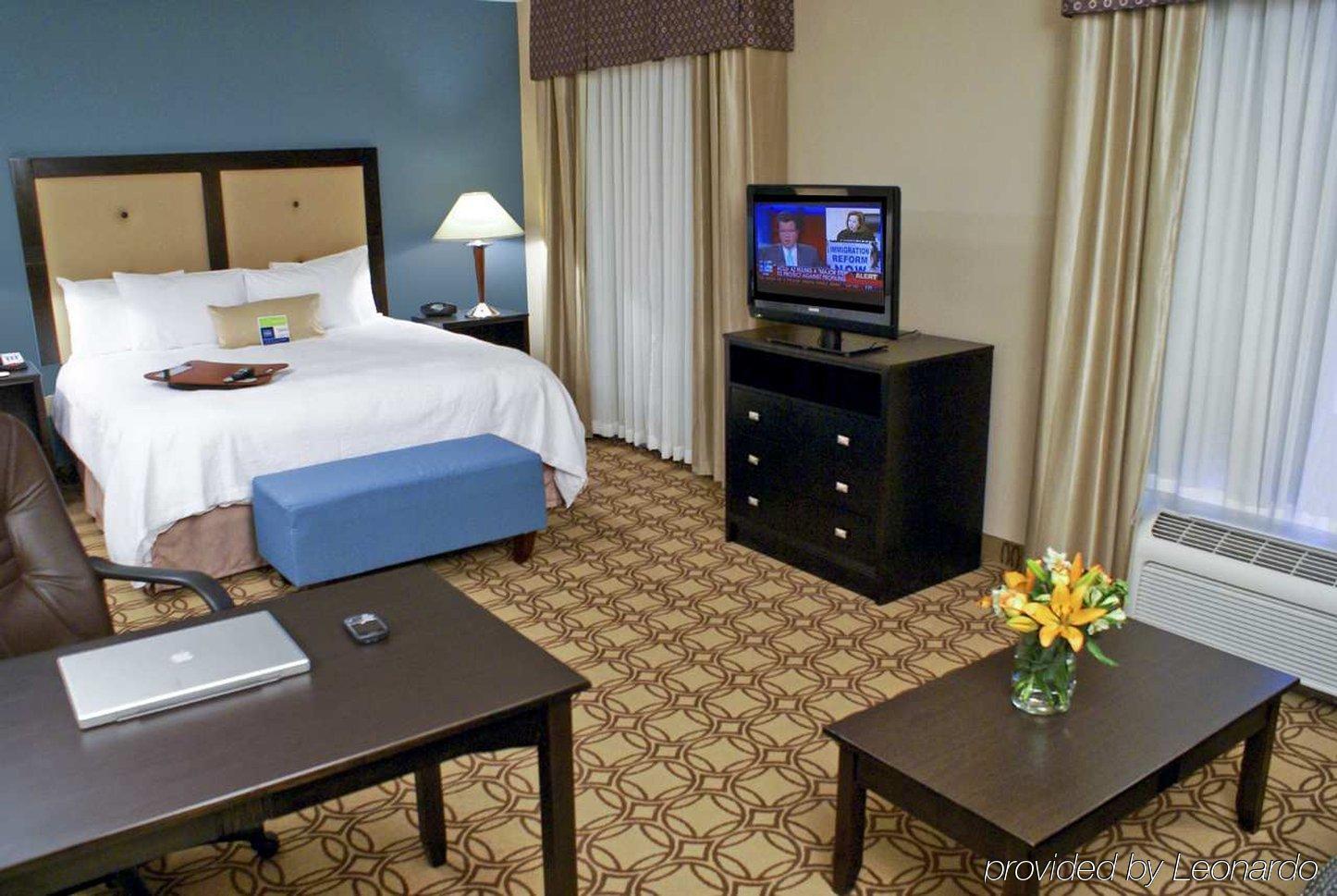 Hampton Inn & Suites Charlotte-Airport Quarto foto